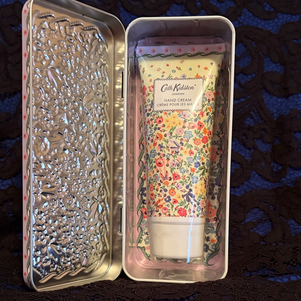 Cath Kidston Floral Skincare Moisturizer